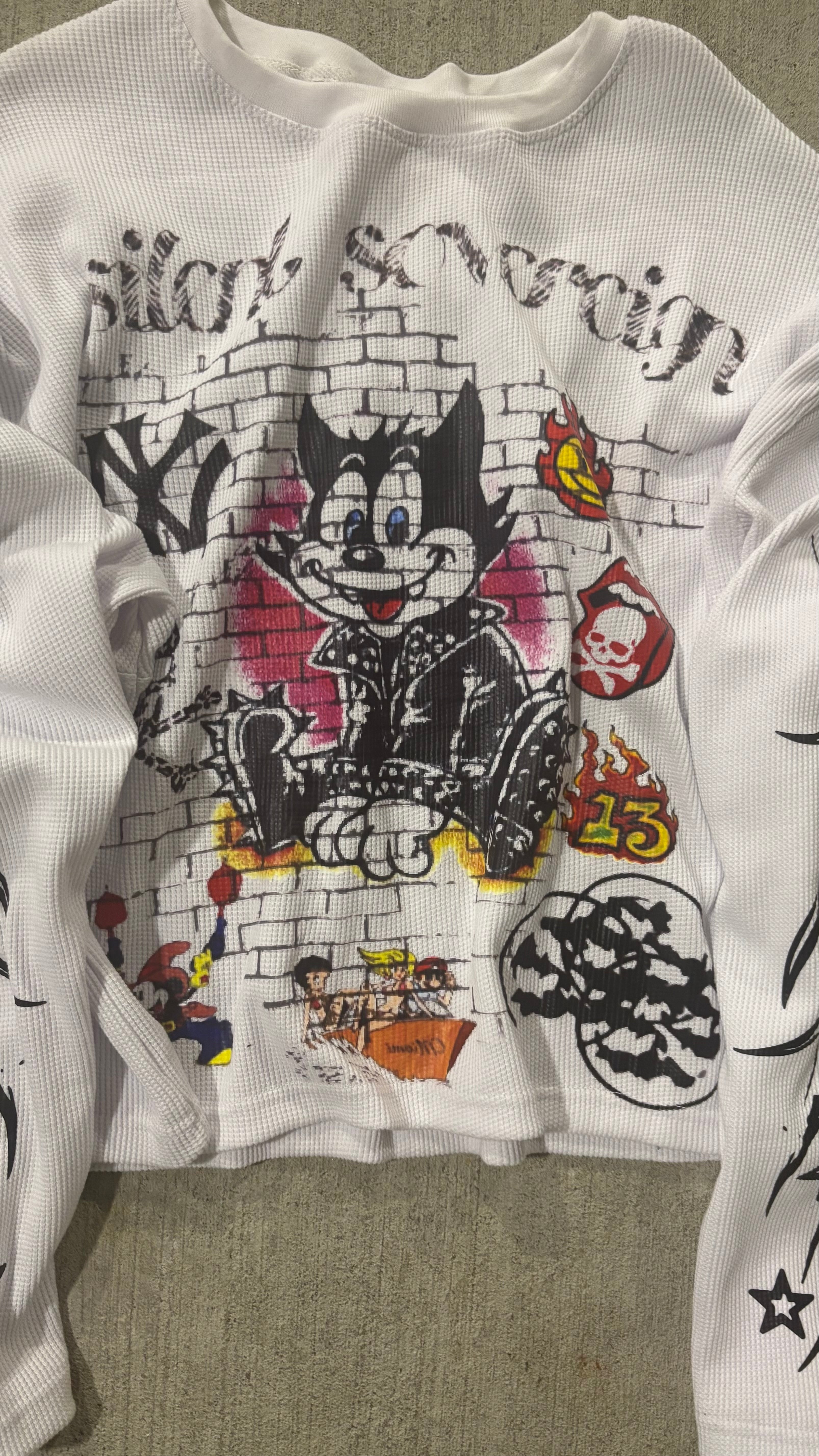 White Graffiti Thermal